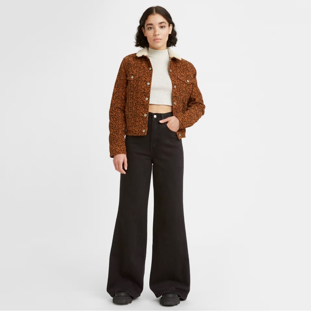 Levi’s black flare jeans